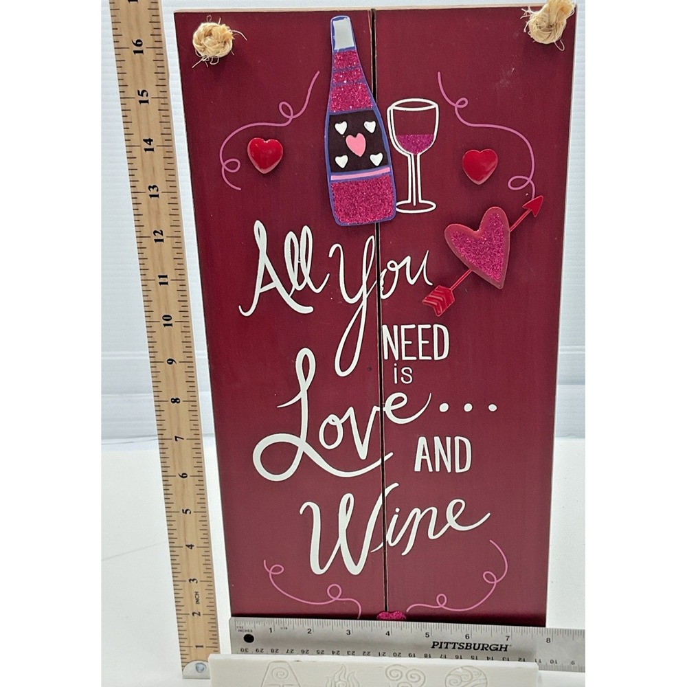 Kohl's Love and Wine Wooden Wall Sign Red Glitter Decor‎